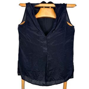 Banana Republic Silk Sleeveless Blouse